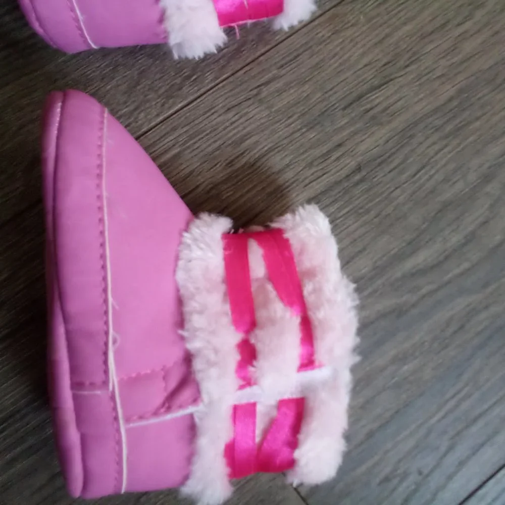 Like new Pink girl baby boots